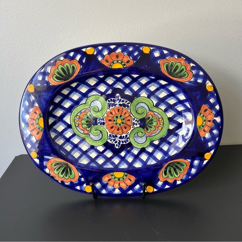 Vintage Signed Mexican Pottery, Hand-Painted Oval Platter 11.75" X 9"